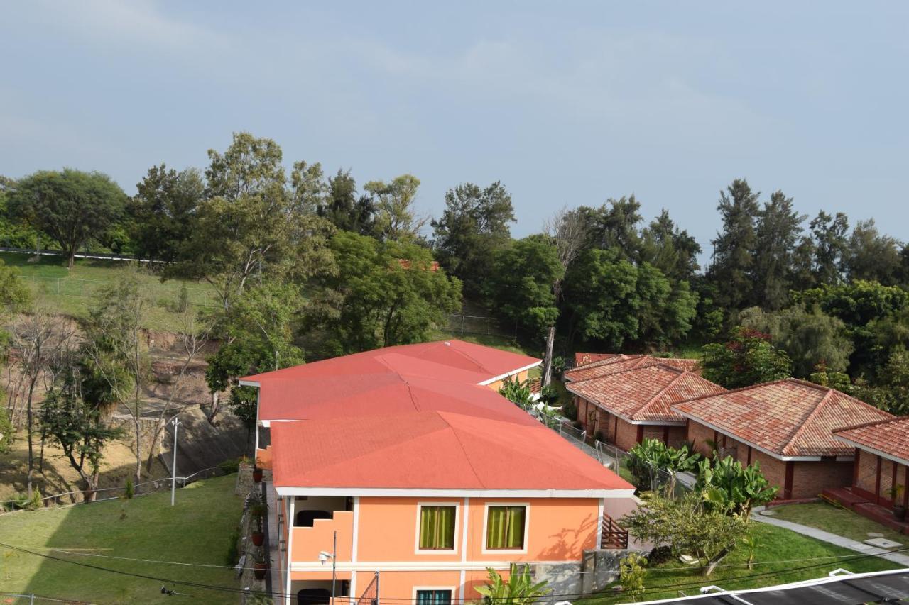 Hotel Chapala Country Exterior foto